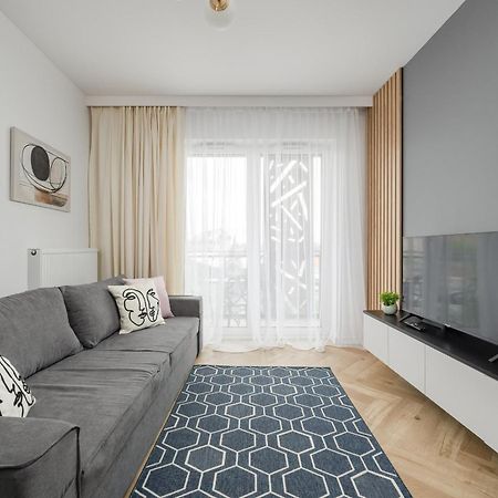 Michalczyka Stylish Apartment With Parking In The City Center Of Wroclaw By Noclegi Renters Dış mekan fotoğraf