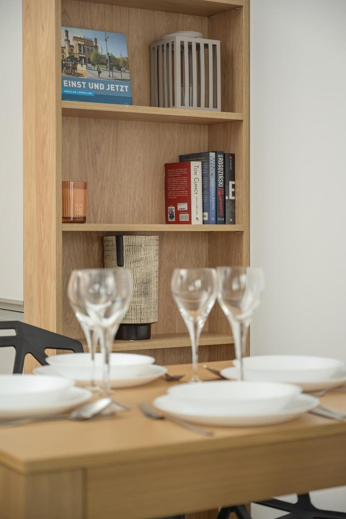 Michalczyka Stylish Apartment With Parking In The City Center Of Wroclaw By Noclegi Renters Dış mekan fotoğraf